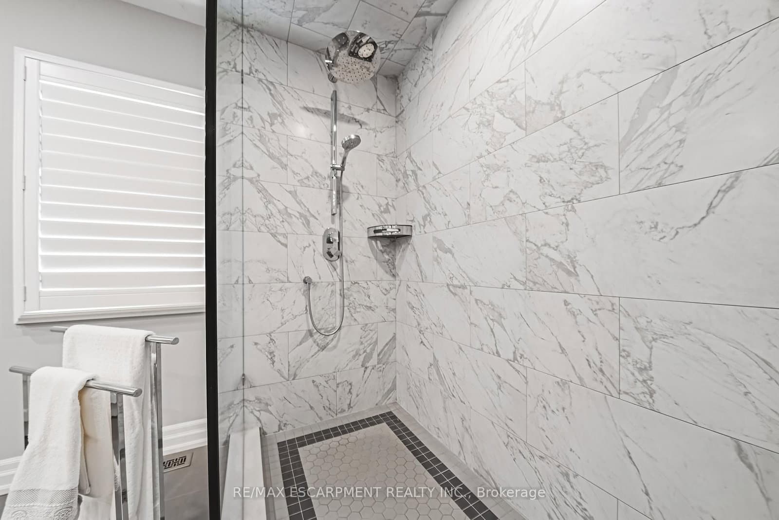 4211 Millcroft Park Drive, Unit 19 thumbnail 26