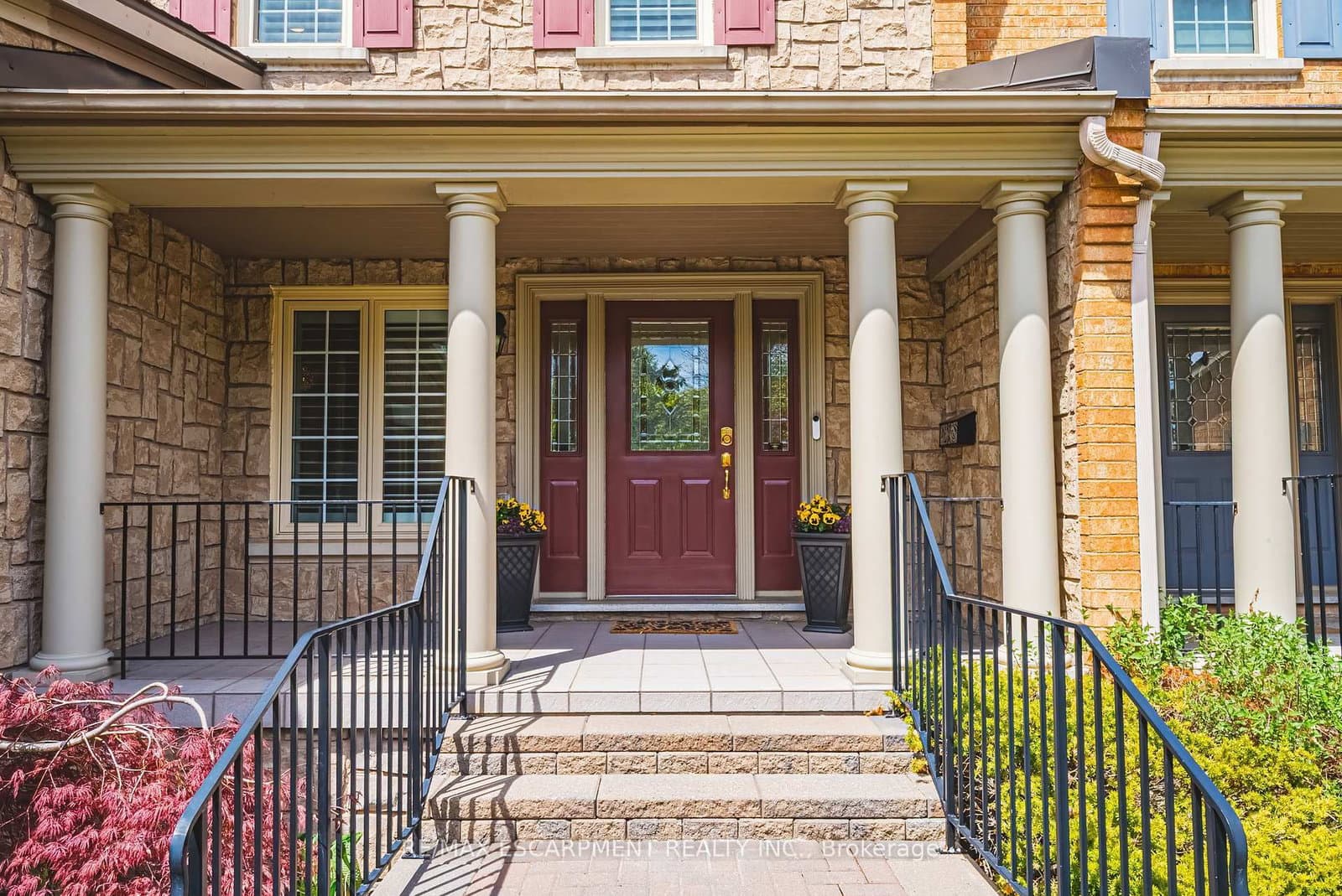4211 Millcroft Park Drive, Unit 19 thumbnail 3