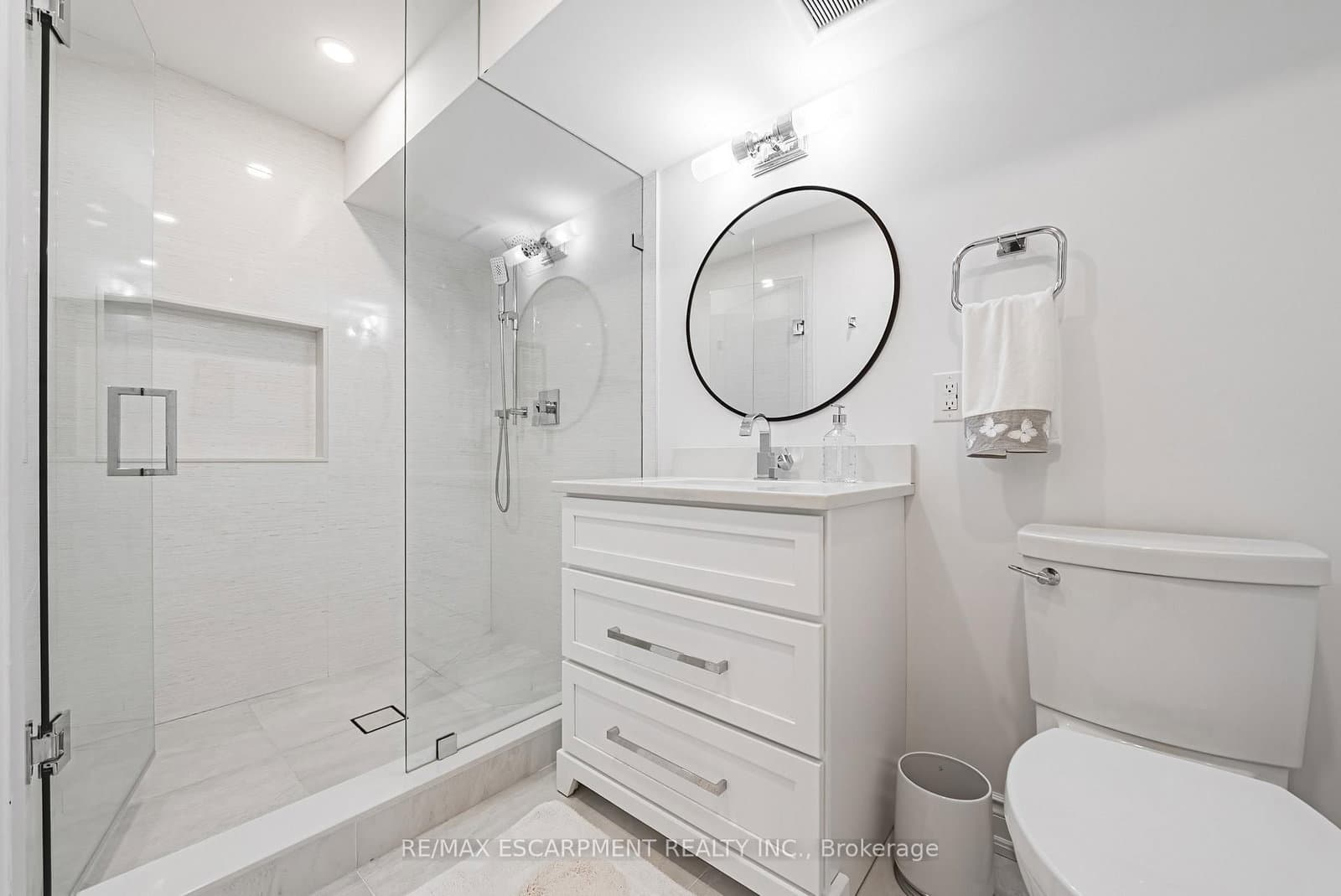 4211 Millcroft Park Drive, Unit 19 thumbnail 34