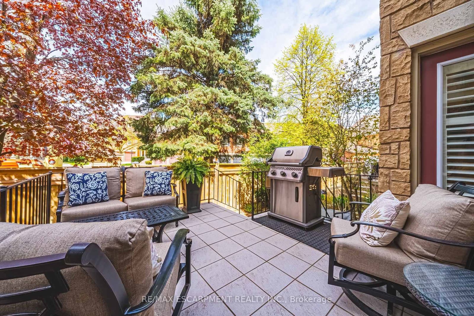 4211 Millcroft Park Drive, Unit 19 thumbnail 37