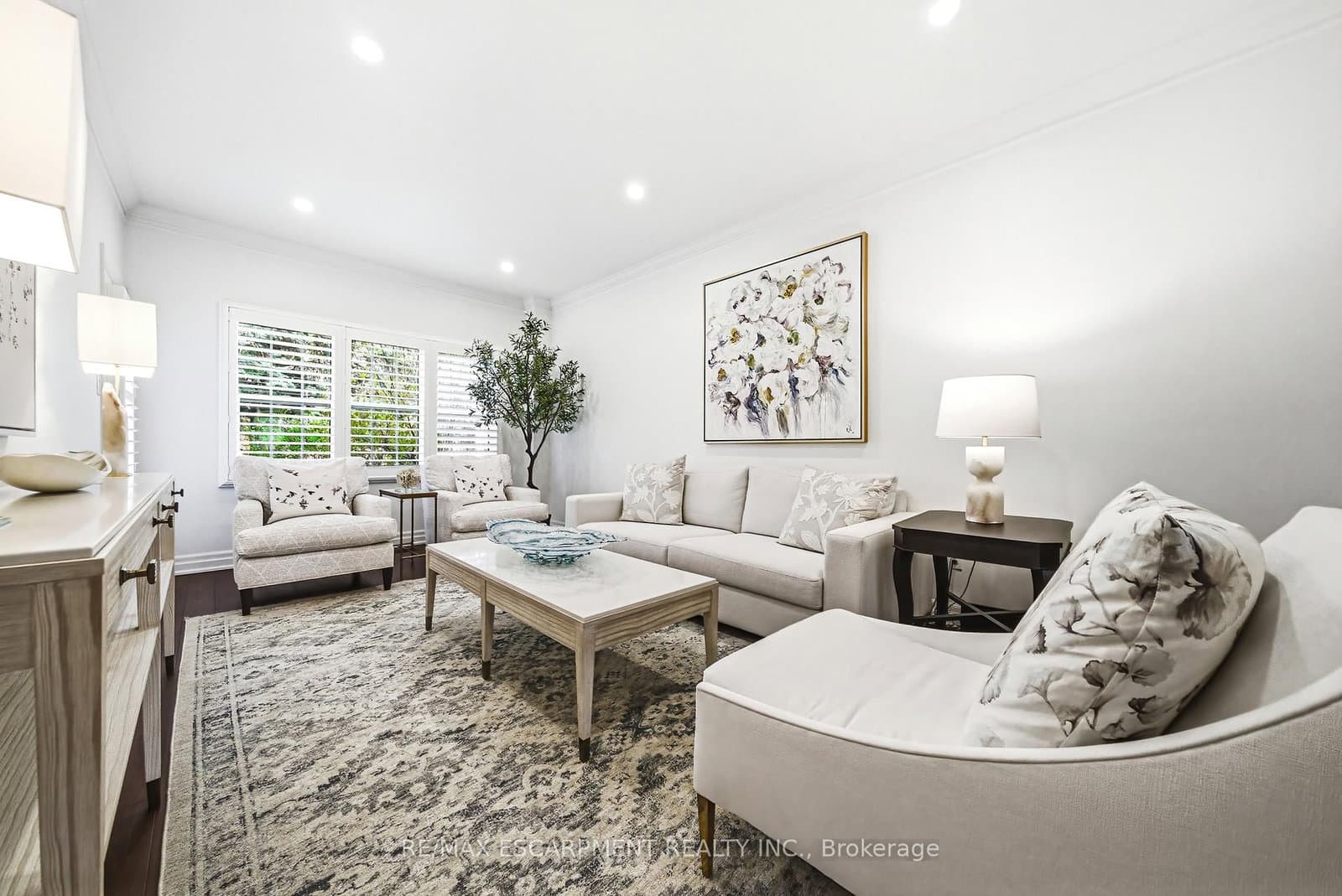 4211 Millcroft Park Drive, Unit 19 thumbnail 6