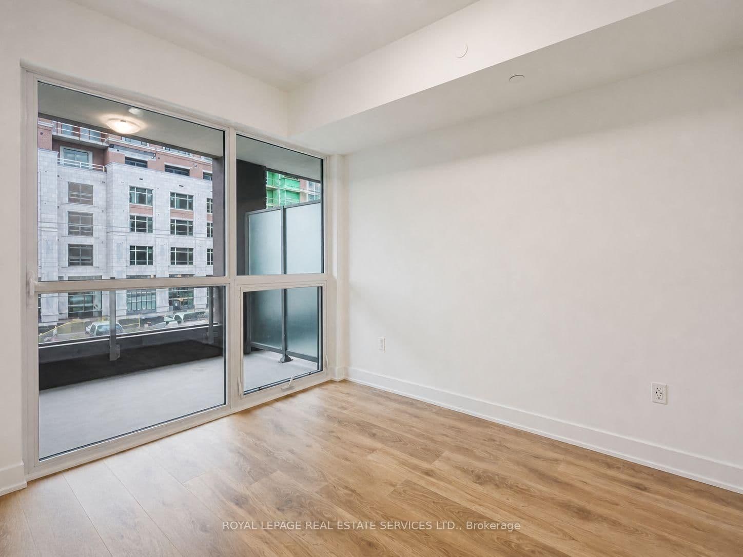 2333 Khalsa Gate, Unit 212 thumbnail 13