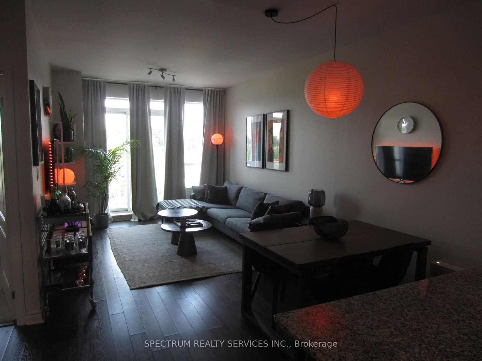 3865 Lake Shore Boulevard W, Unit 512 thumbnail 6