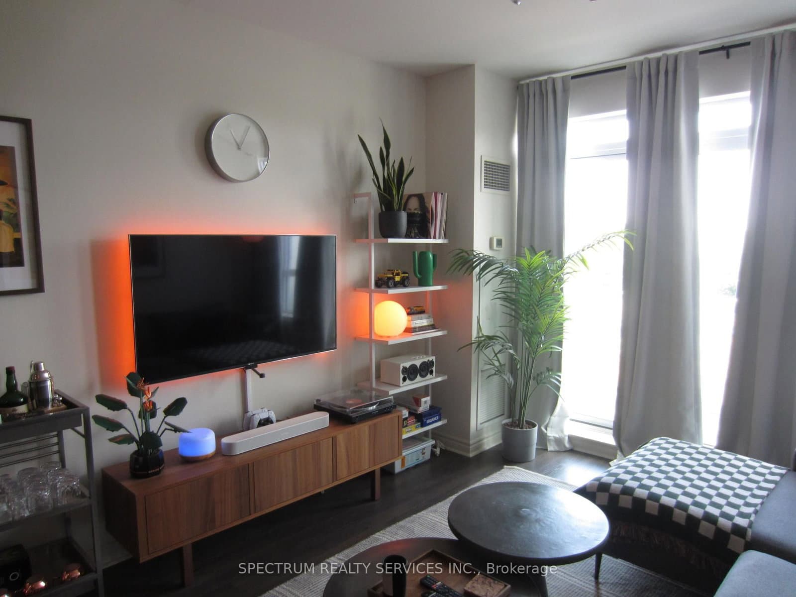 3865 Lake Shore Boulevard W, Unit 512 thumbnail 7