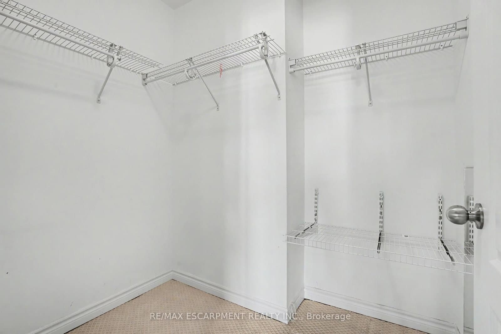 34 Plains Road E, Unit 206 thumbnail 15