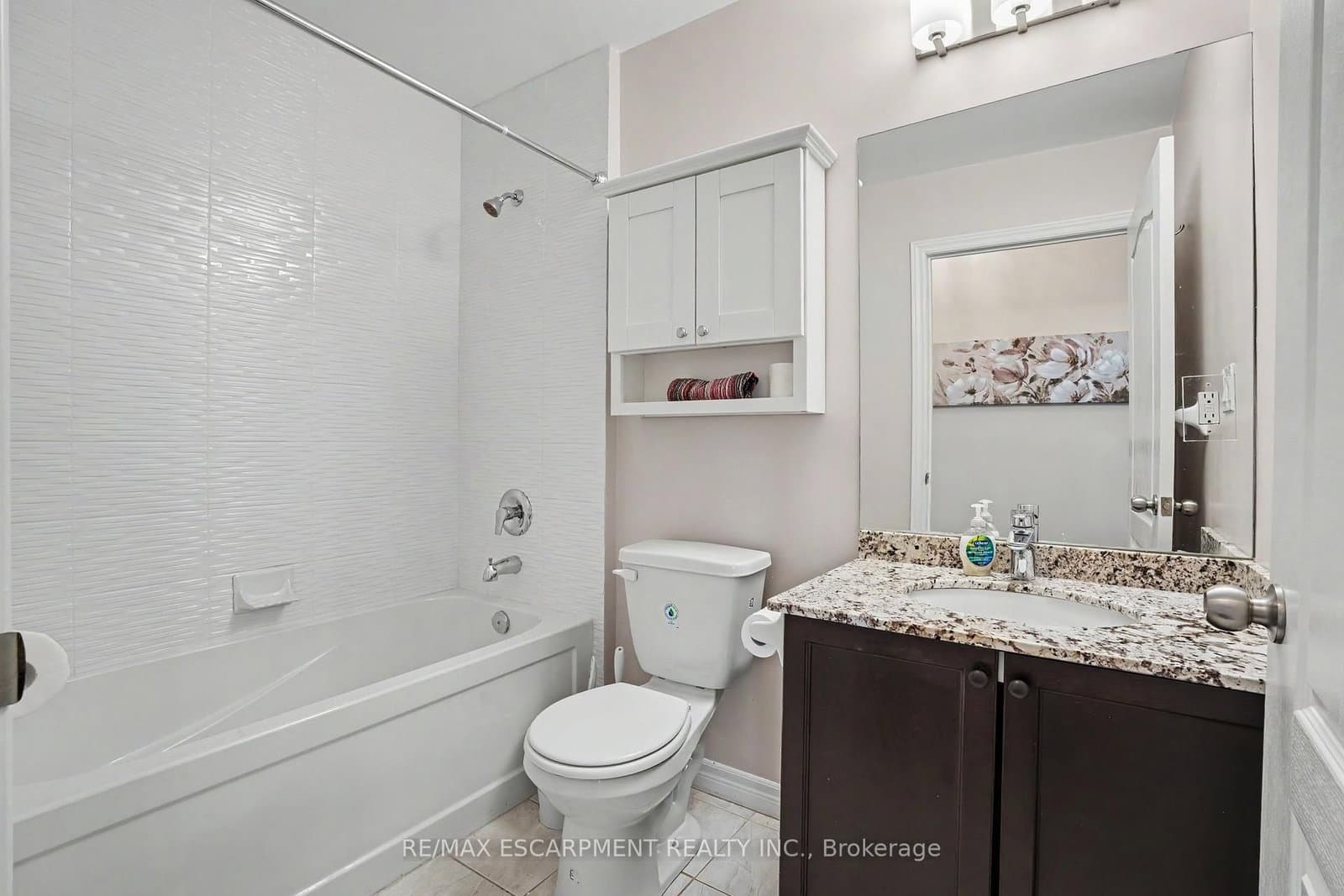 34 Plains Road E, Unit 206 thumbnail 16