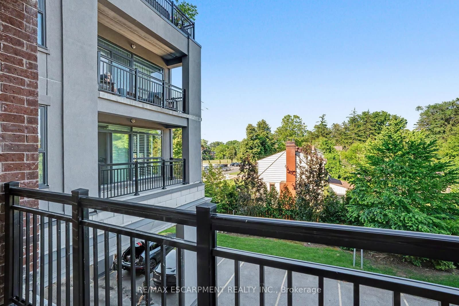 34 Plains Road E, Unit 206 thumbnail 19