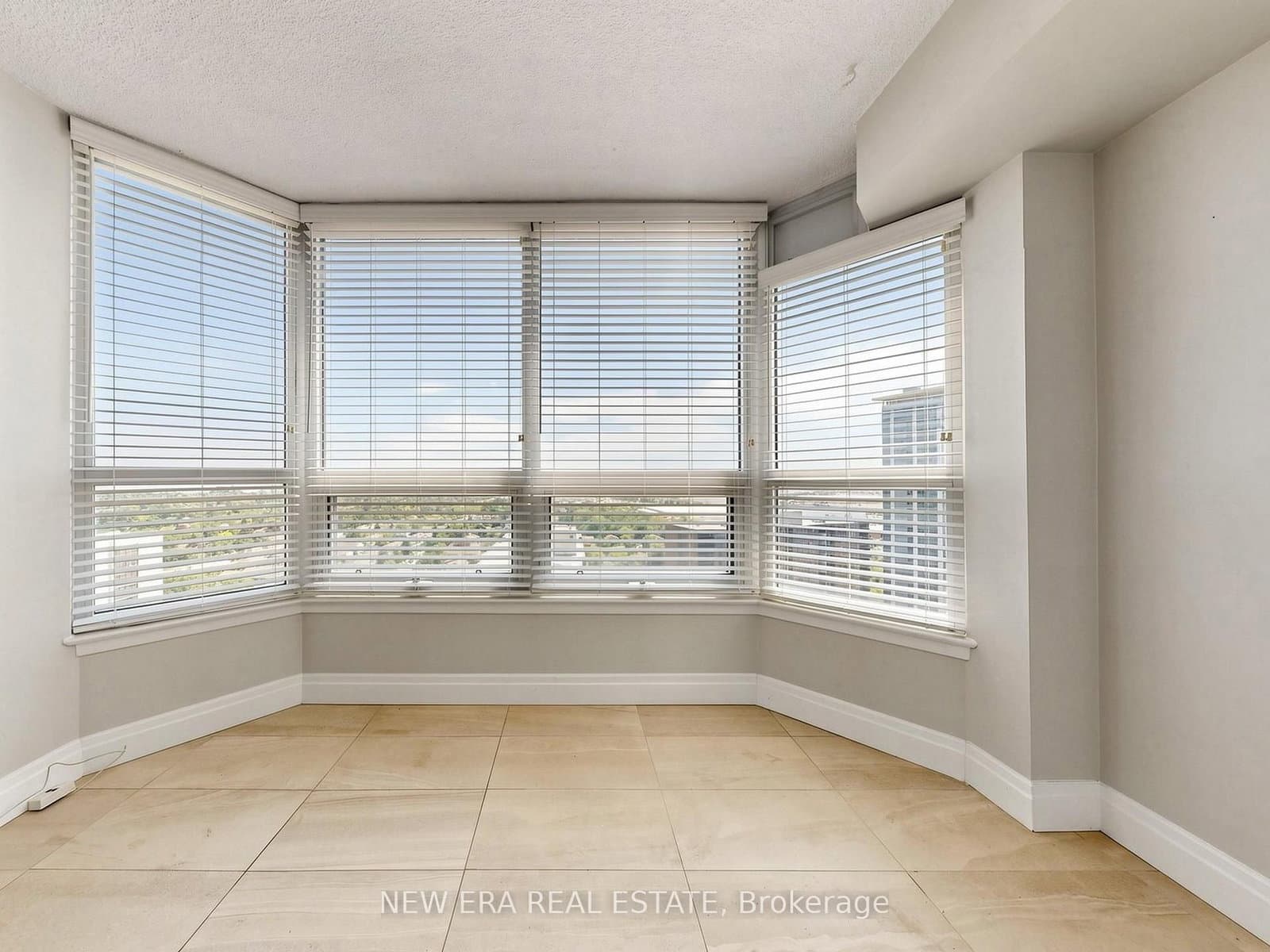 8 Lisa Street, Unit 2108 thumbnail 17