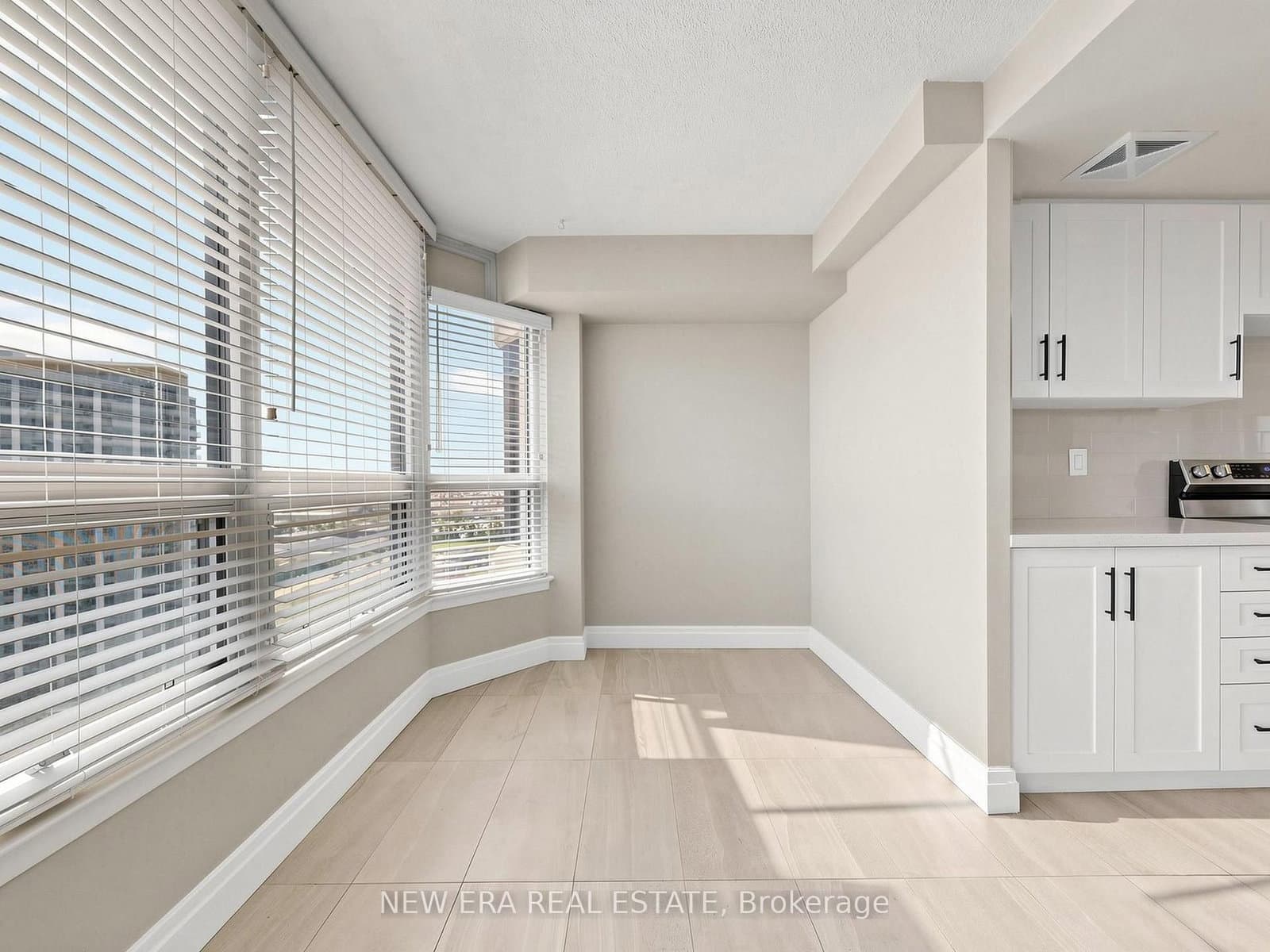 8 Lisa Street, Unit 2108 thumbnail 18