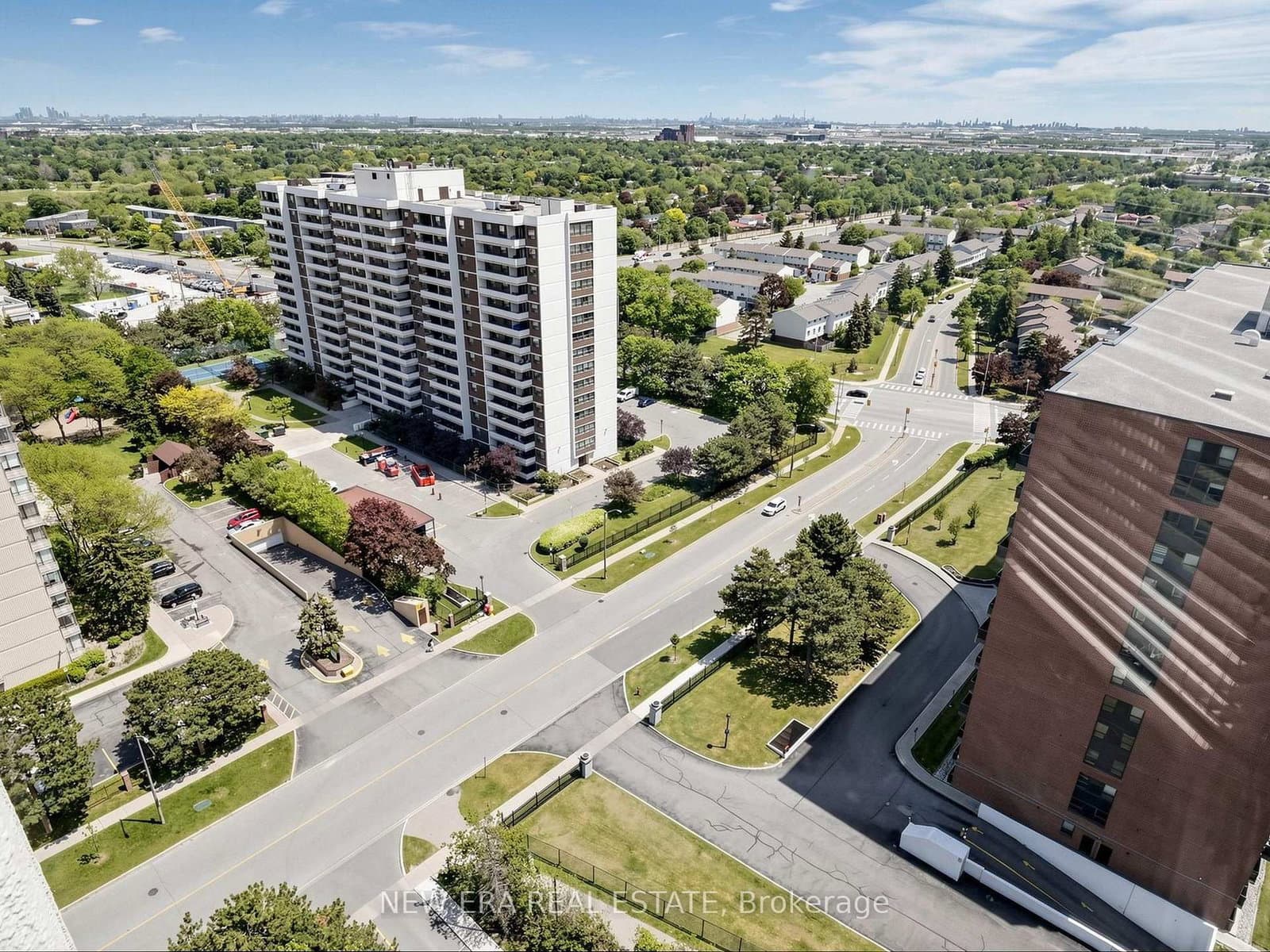 8 Lisa Street, Unit 2108 thumbnail 48