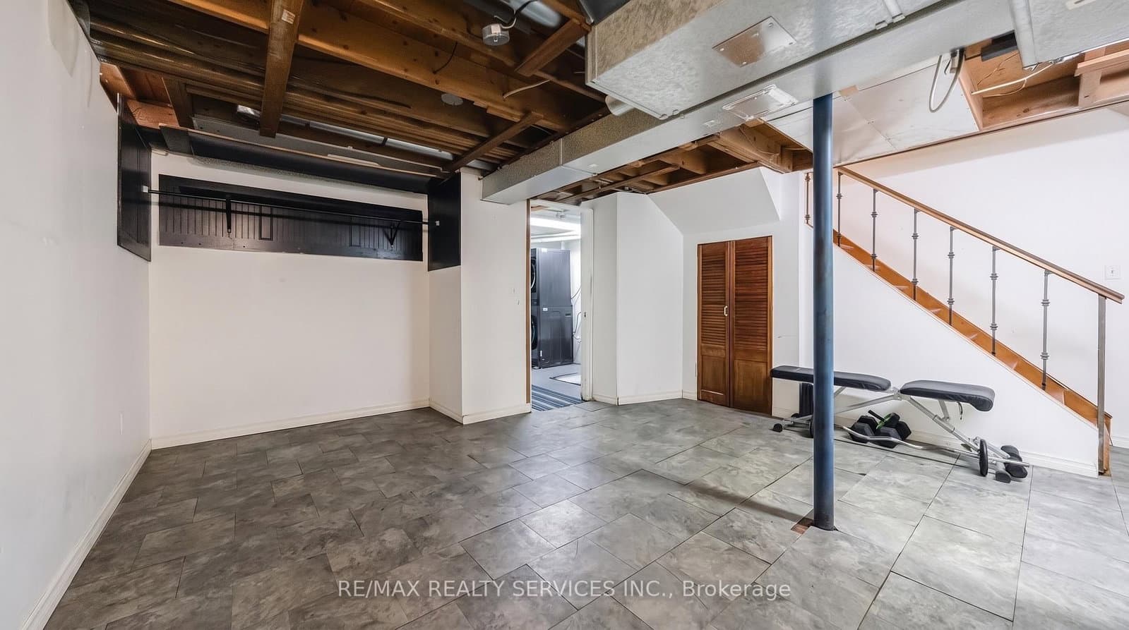 3 Grand Valley Drive thumbnail 32