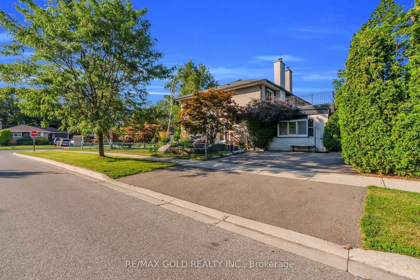 2520 Constable Road thumbnail 33