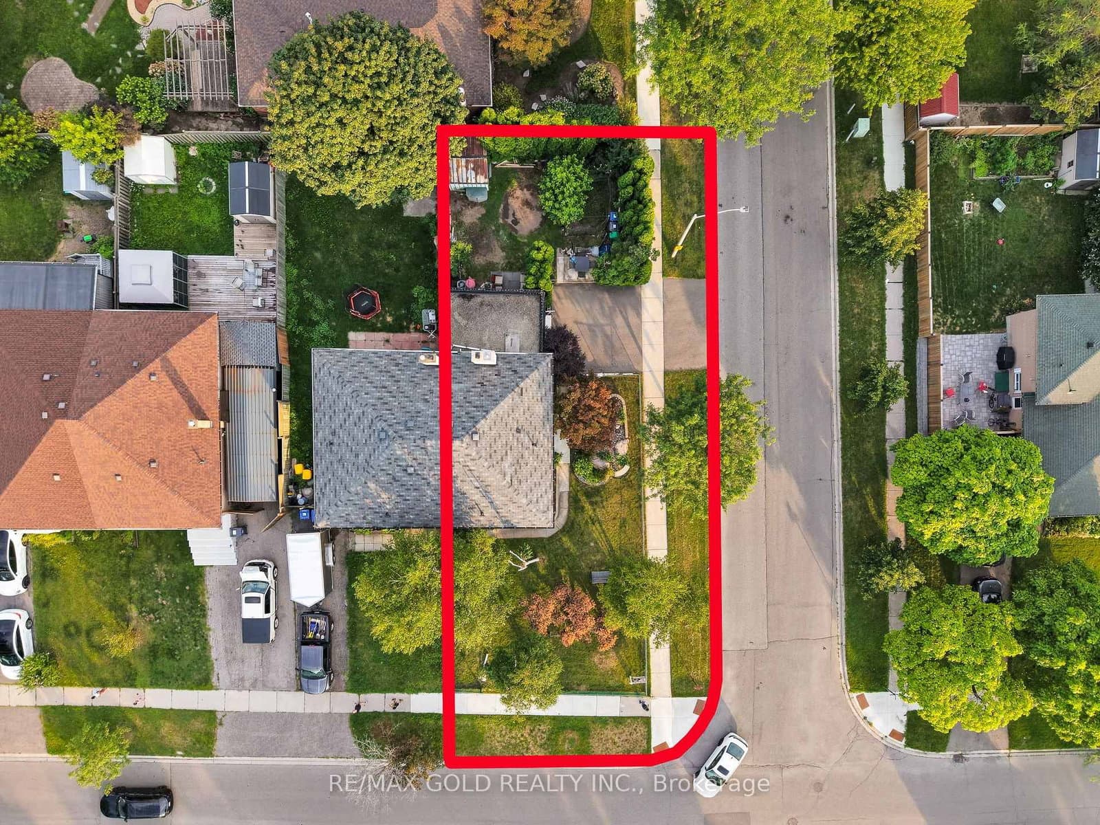 2520 Constable Road thumbnail 48