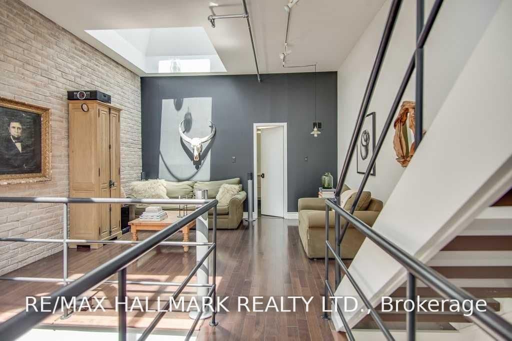 6 Bartlett Avenue, Unit 7 thumbnail 9