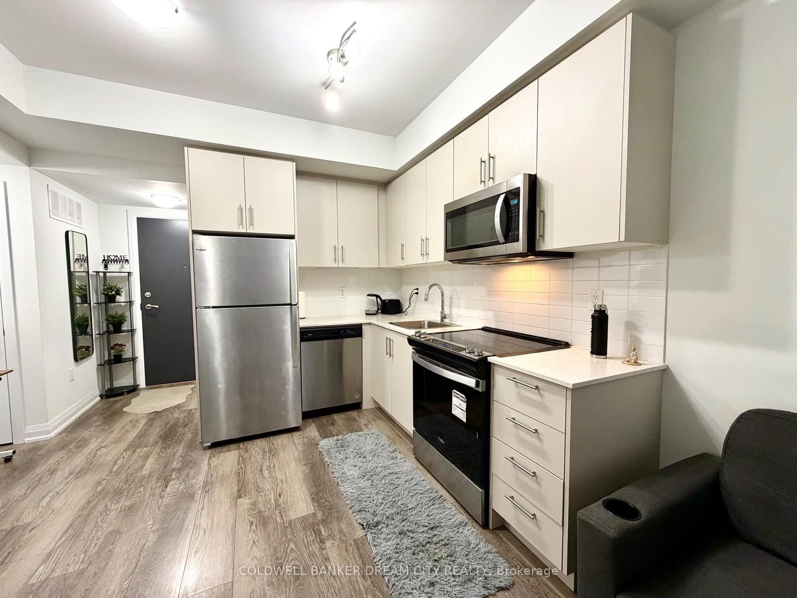 95 Attmar Drive, Unit 113 thumbnail 4