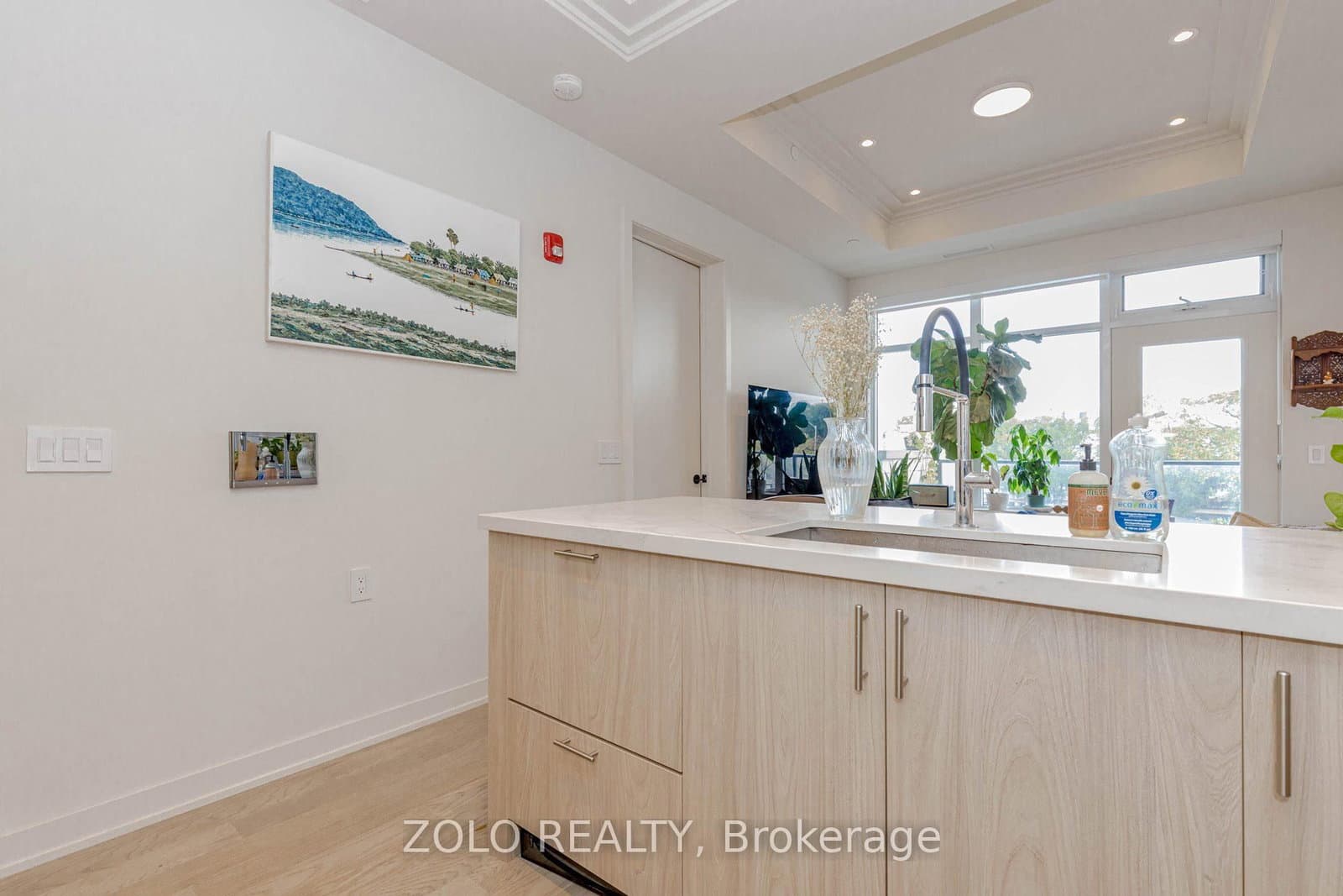 123 Maurice Drive, Unit 208 thumbnail 12