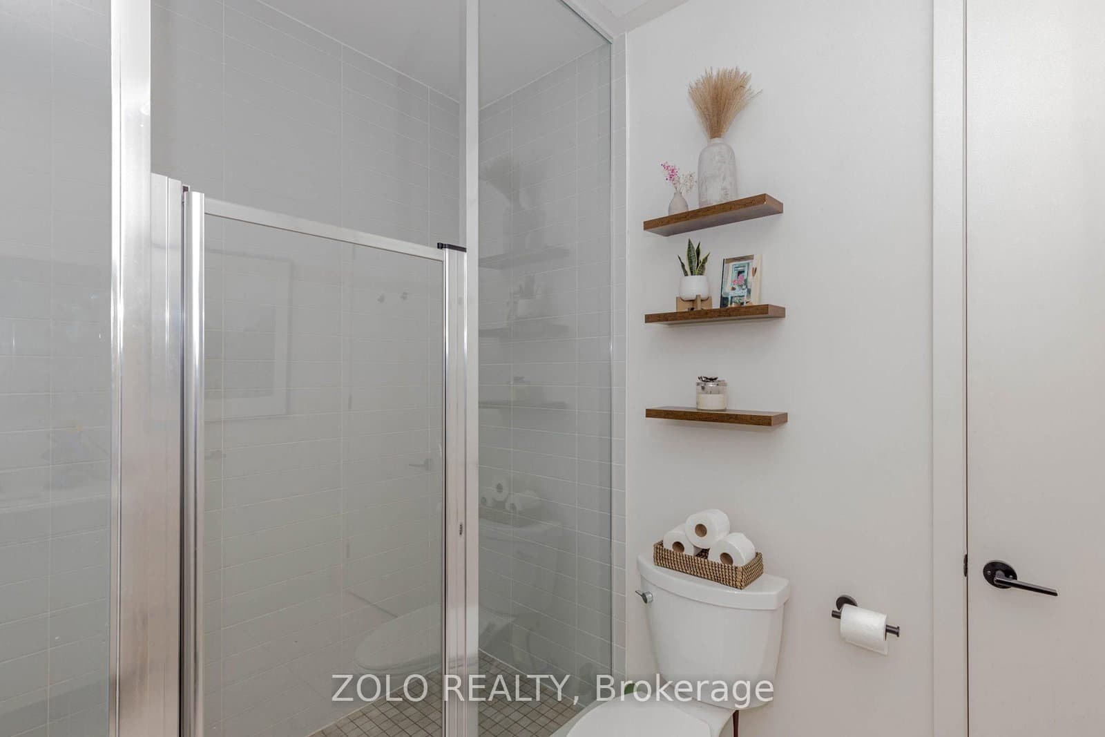 123 Maurice Drive, Unit 208 thumbnail 21