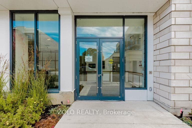 123 Maurice Drive, Unit 208 thumbnail 4
