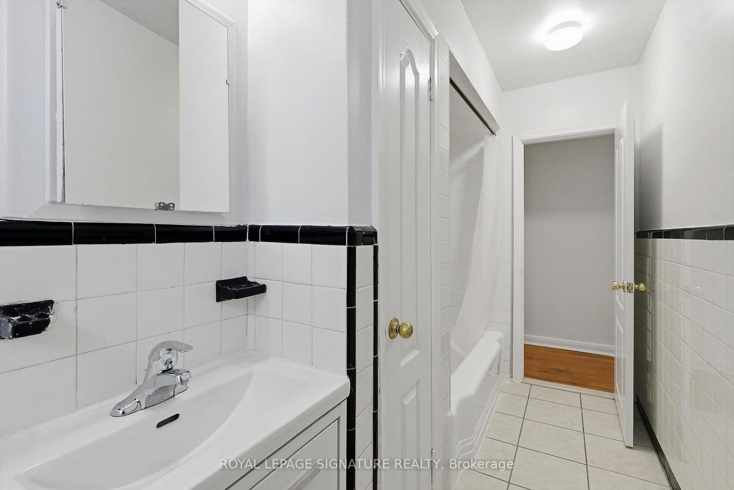 46 Albert Avenue, Unit 5 thumbnail 20
