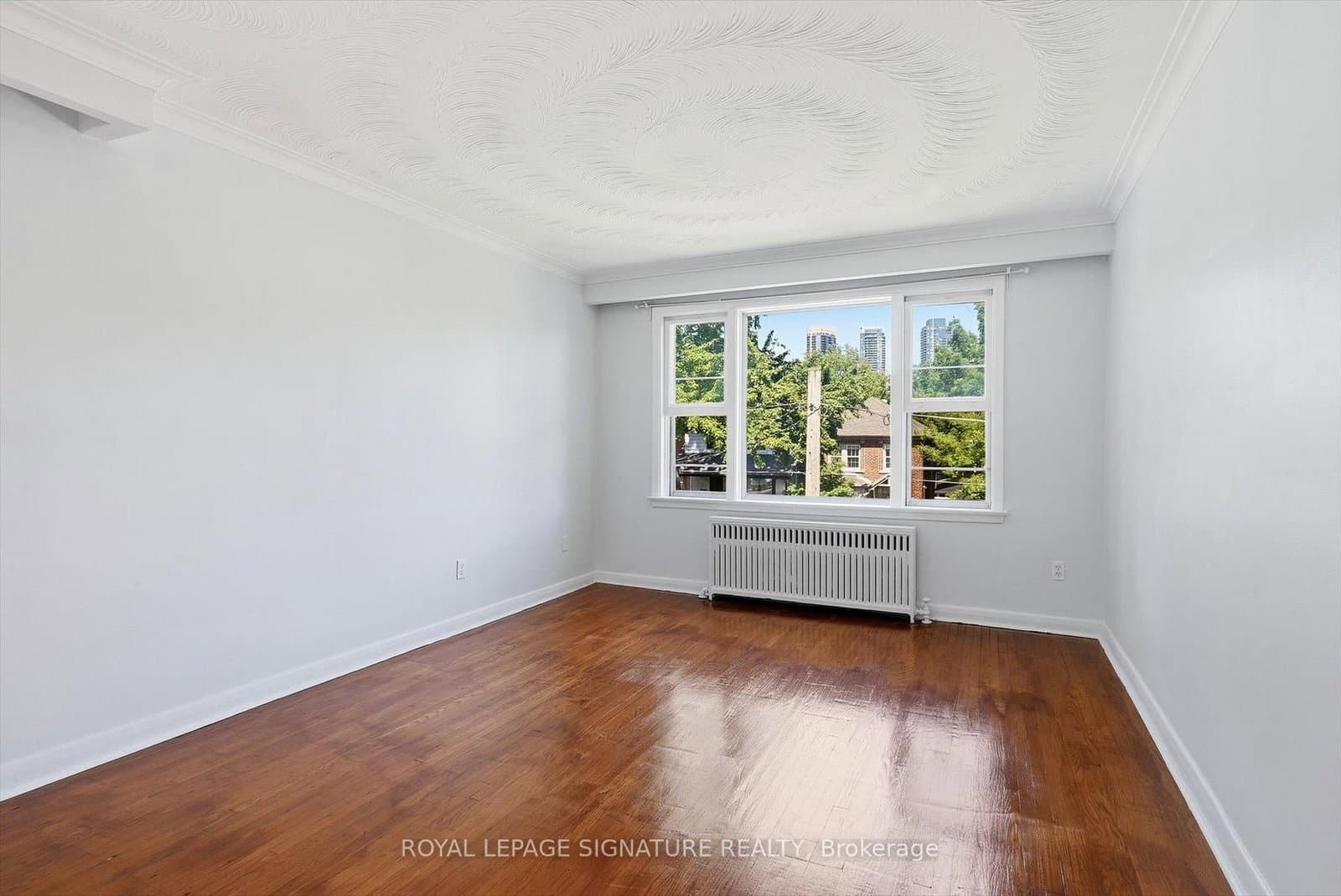 46 Albert Avenue, Unit 5 thumbnail 8