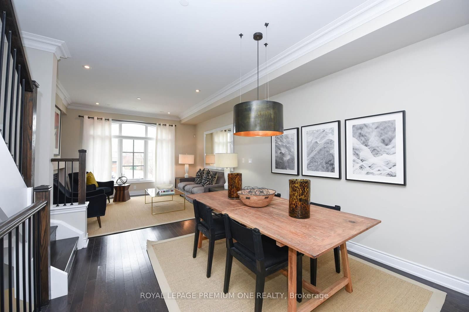 6A ACORN Avenue - Image 1