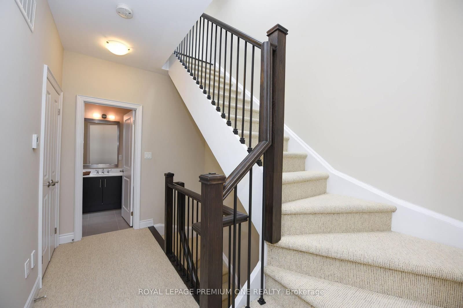 6A ACORN Avenue thumbnail 19