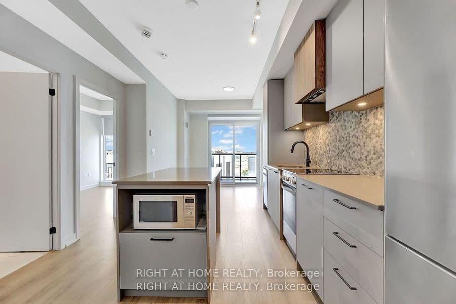 10 LAGERFELD Drive, Unit 401 thumbnail 15