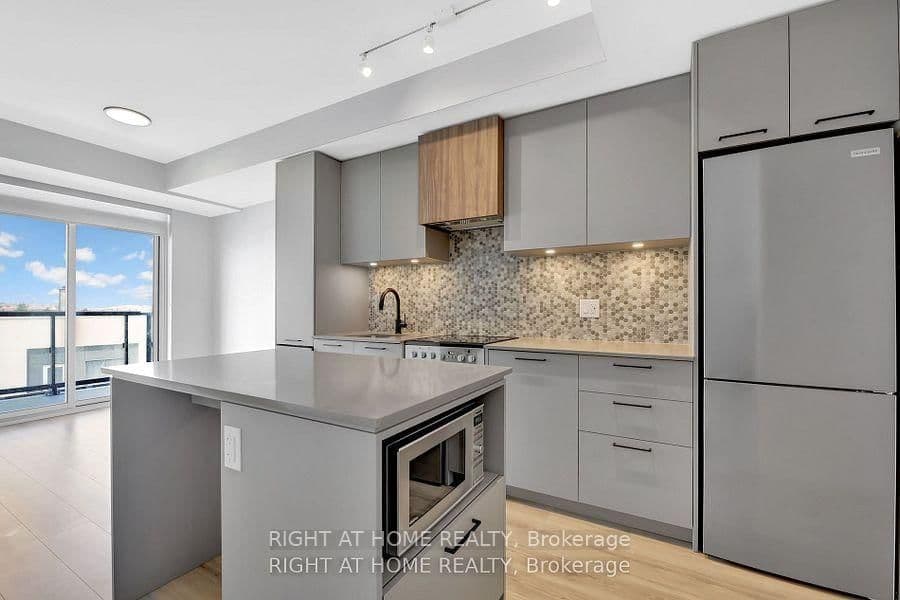 10 LAGERFELD Drive, Unit 401 thumbnail 16