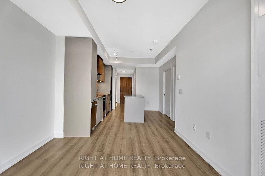 10 LAGERFELD Drive, Unit 401 thumbnail 22