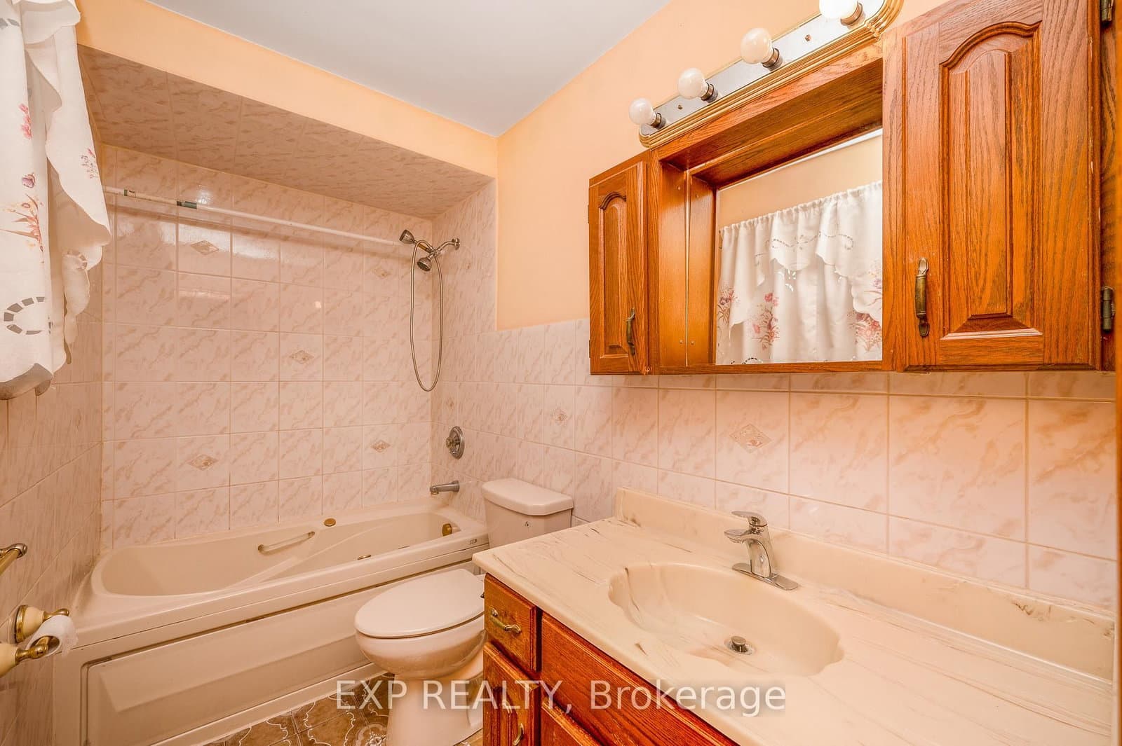 52 Storer Drive thumbnail 25