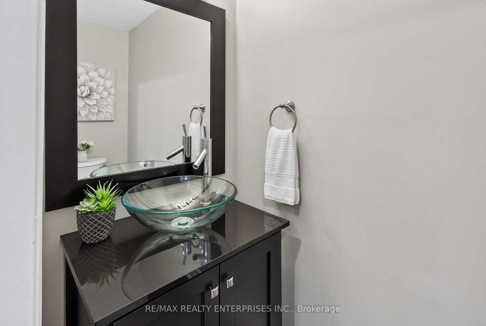 2110 Cleaver Avenue, Unit 219 thumbnail 19