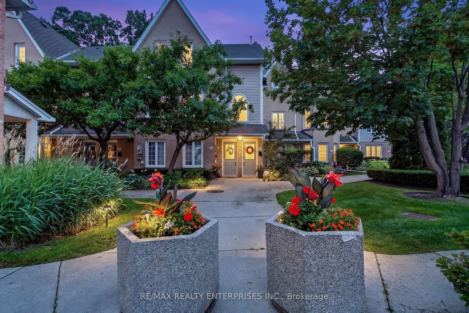 2110 Cleaver Avenue, Unit 219 thumbnail 3
