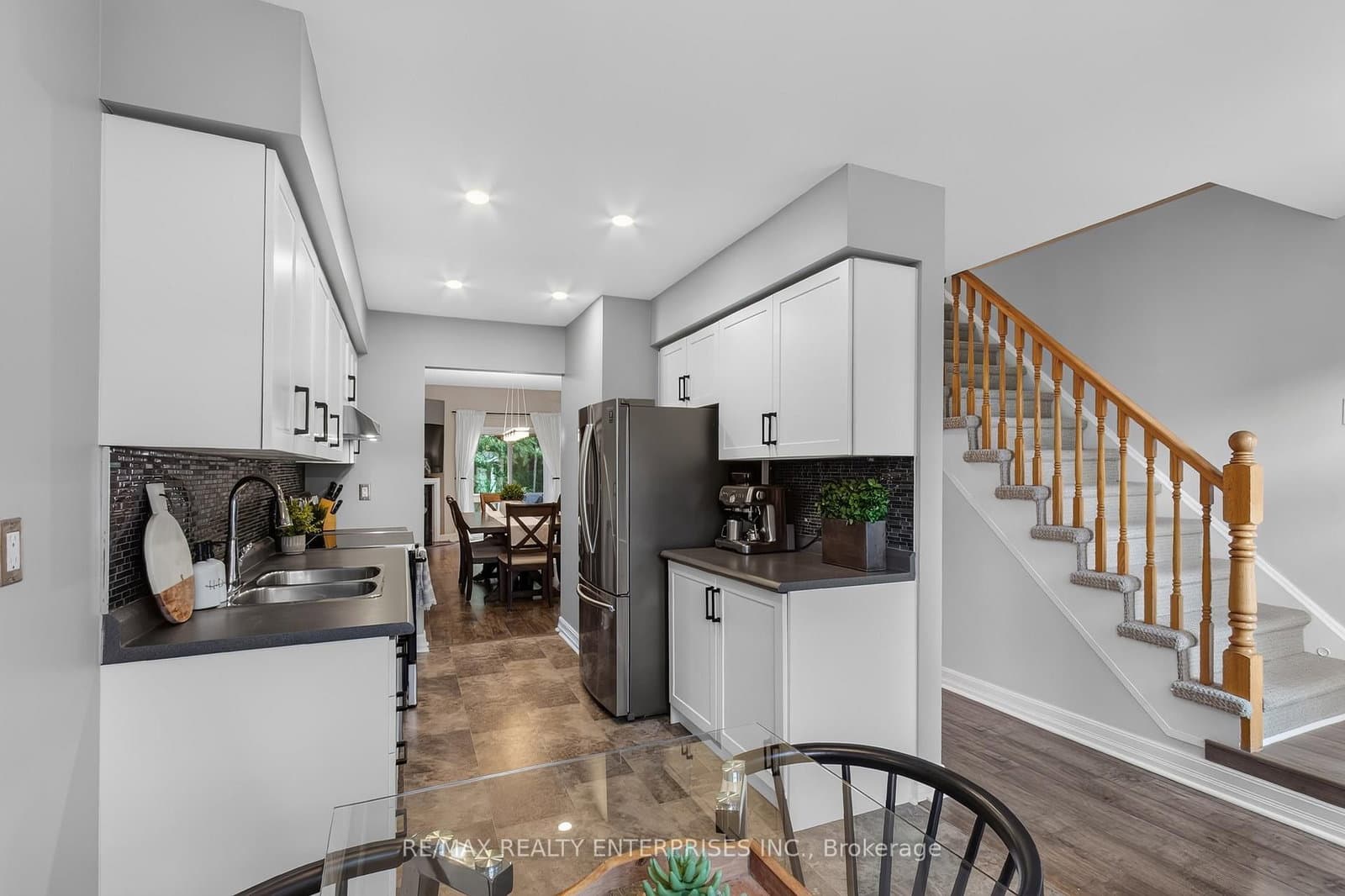 2110 Cleaver Avenue, Unit 219 thumbnail 8