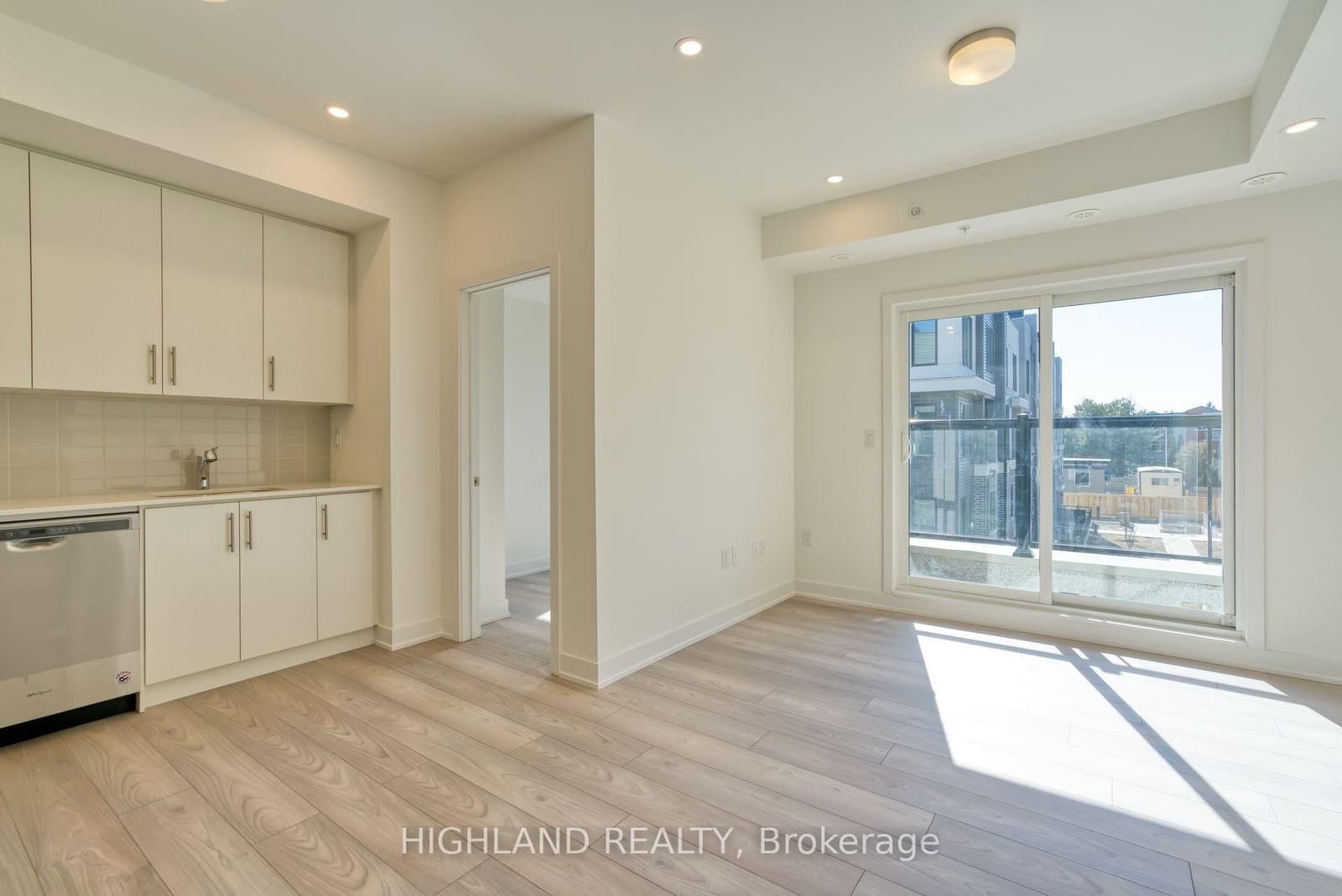 3473 Widdicombe Way, Unit 7 thumbnail 2