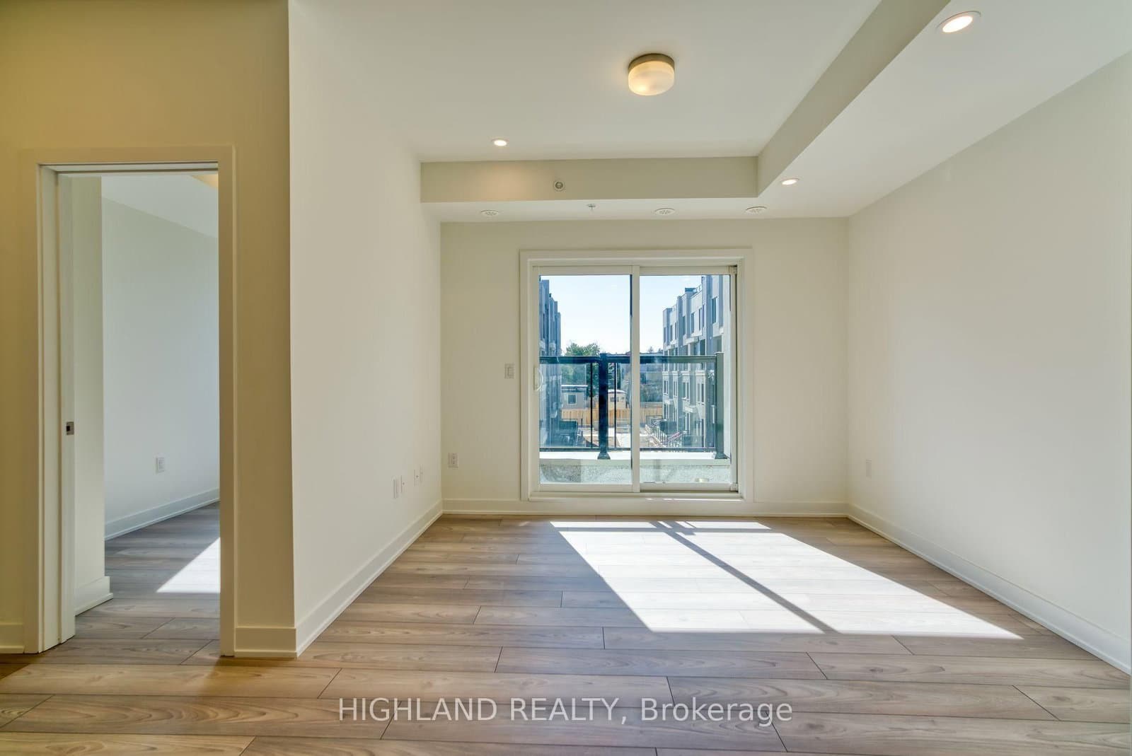 3473 Widdicombe Way, Unit 7 thumbnail 4
