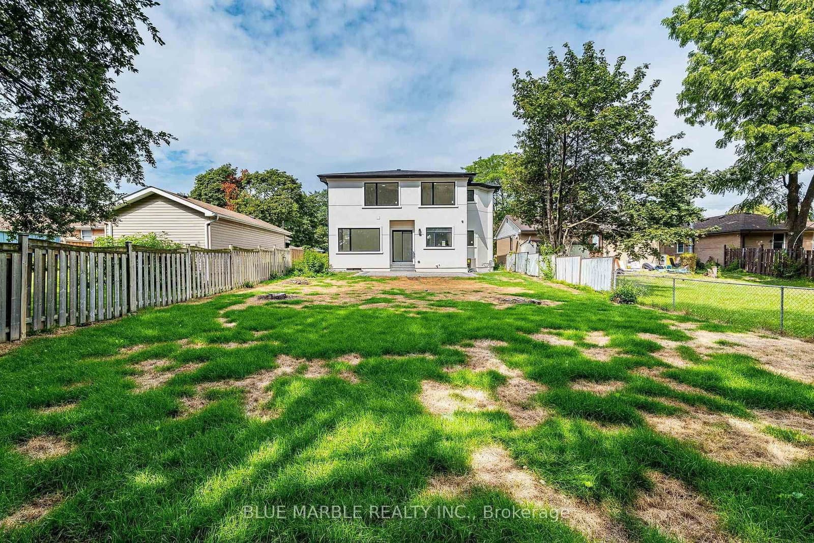 320 Kingsleigh Court thumbnail 50