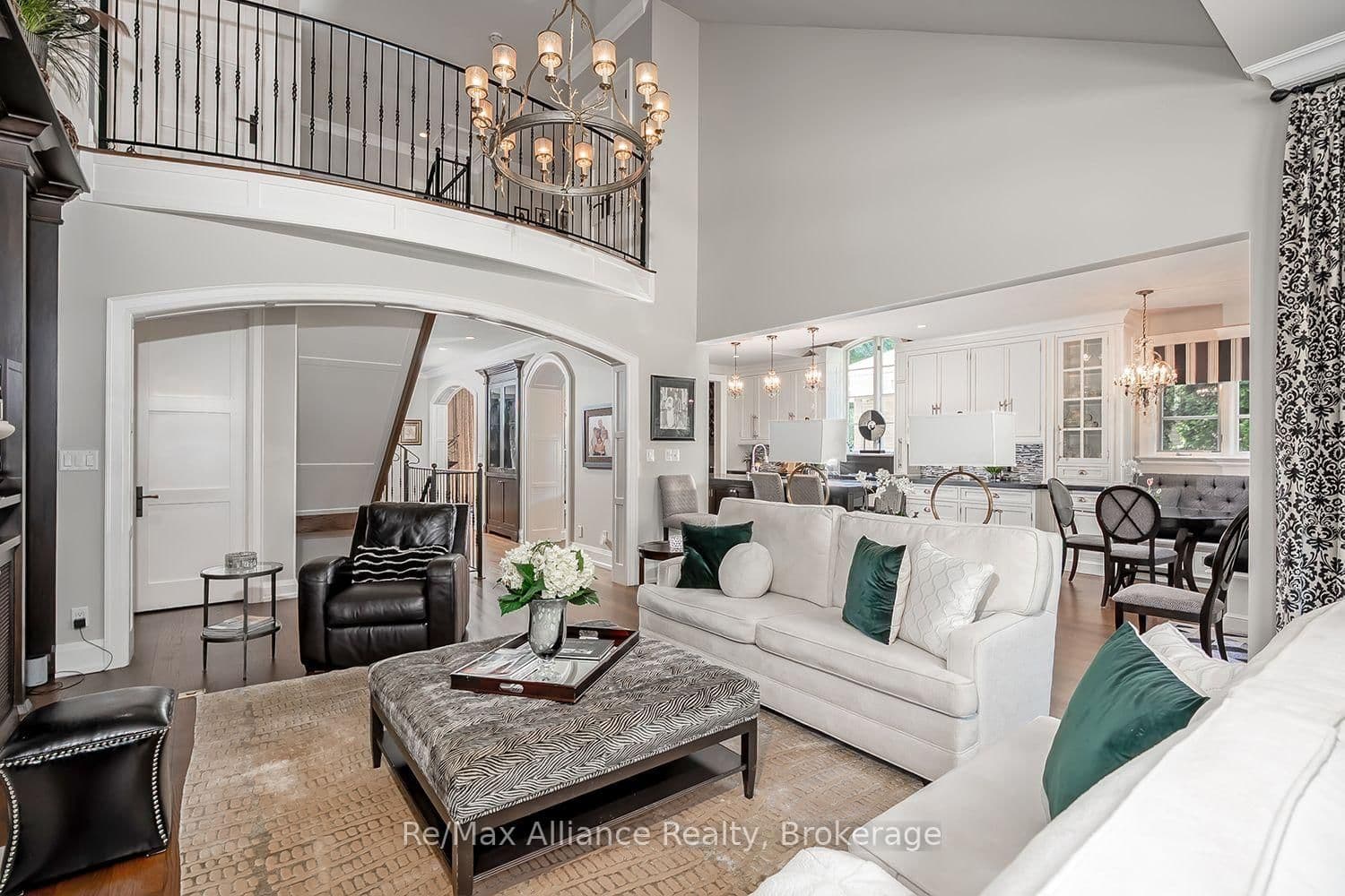 379 River Side Drive thumbnail 16