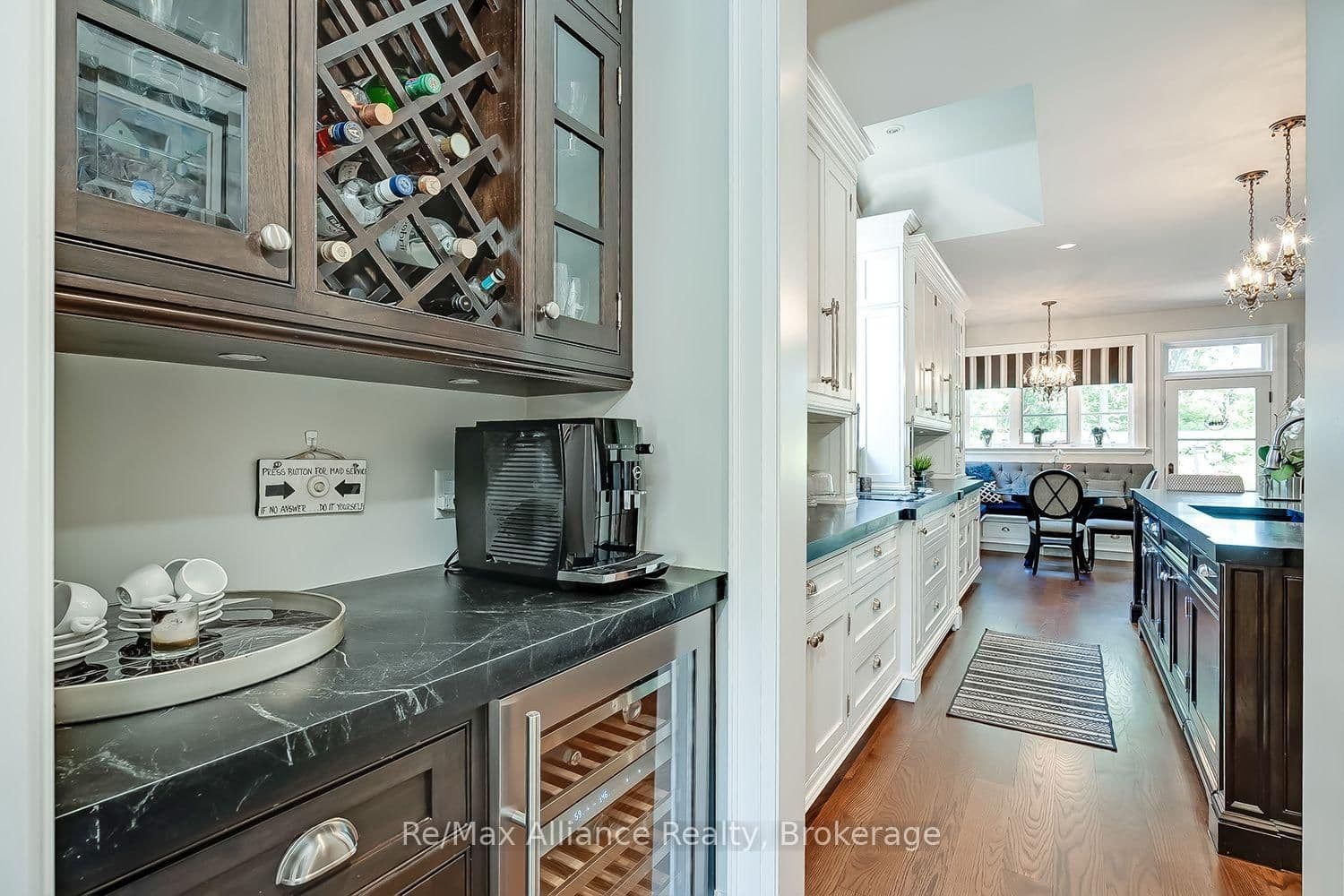 379 River Side Drive thumbnail 9