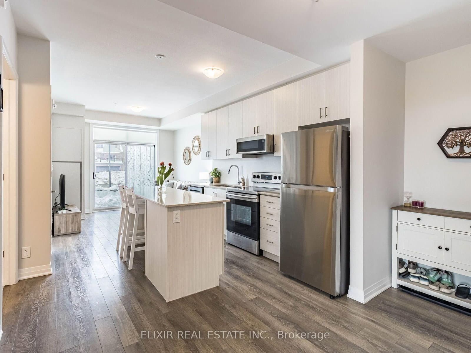 1105 Leger Way, Unit 129 thumbnail 6