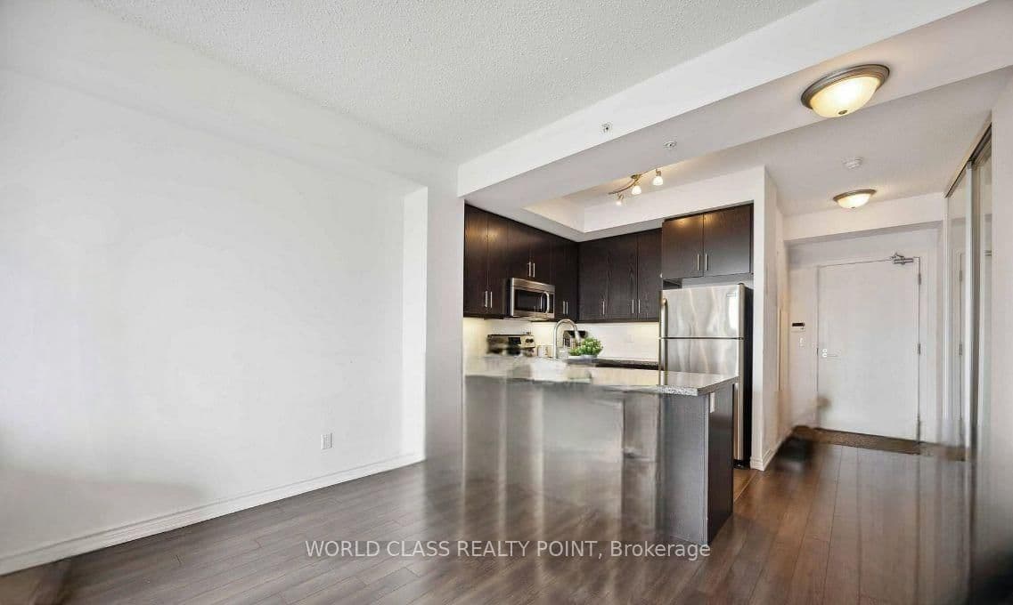 15 James Finlay Way, Unit 806 thumbnail 10