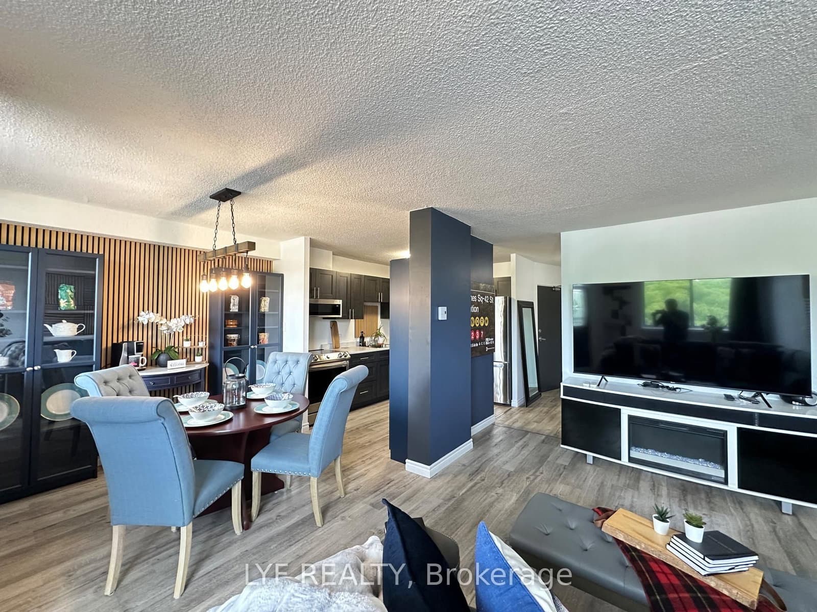 81 MILLSIDE Drive, Unit 401 - Image 1