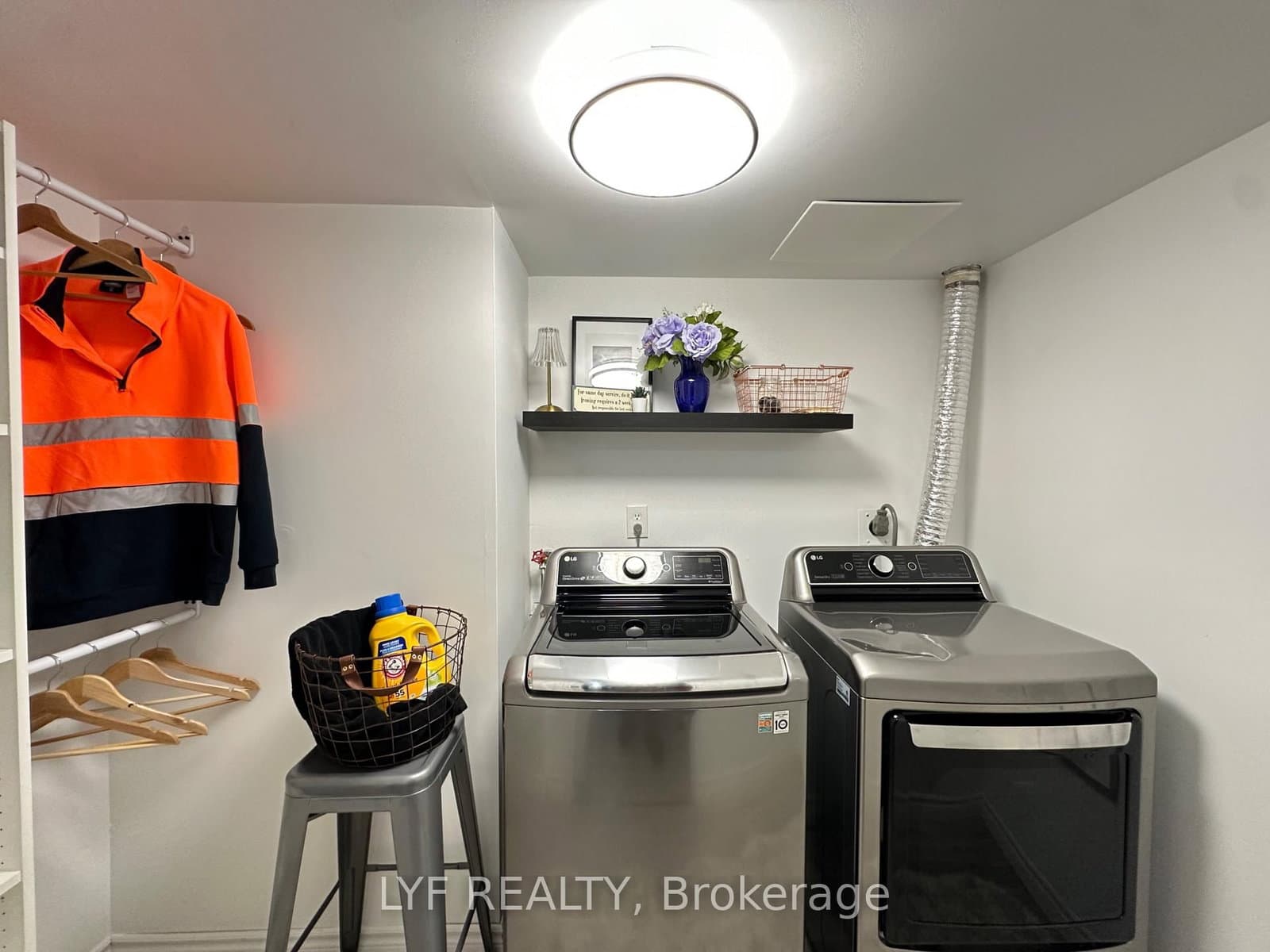 81 MILLSIDE Drive, Unit 401 thumbnail 4