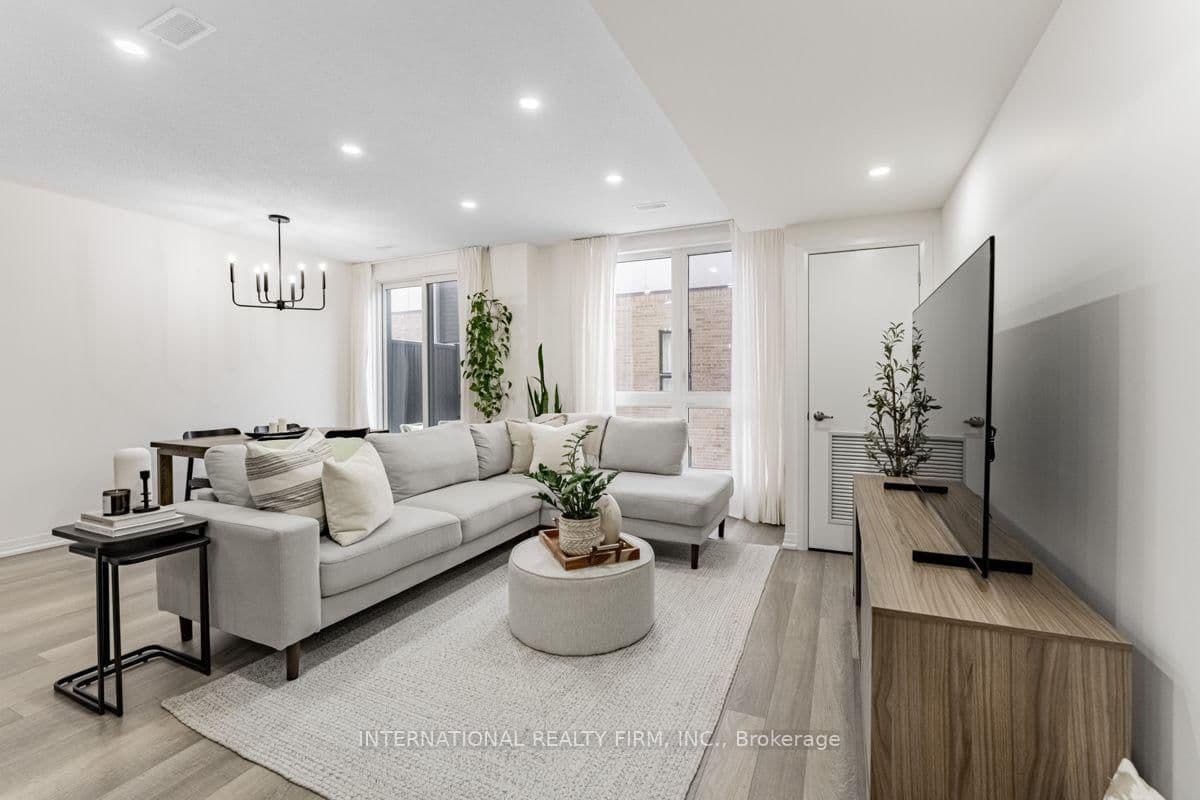 1206 Main Street E, Unit 211 thumbnail 13
