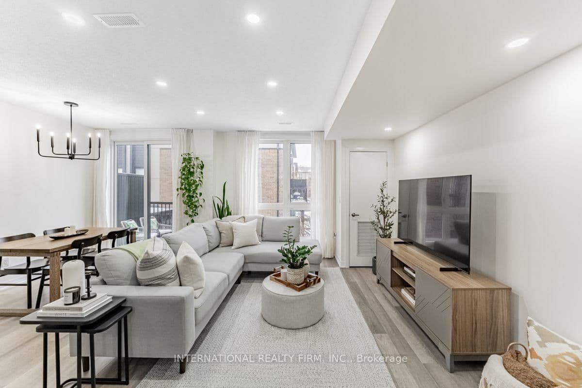 1206 Main Street E, Unit 211 thumbnail 14