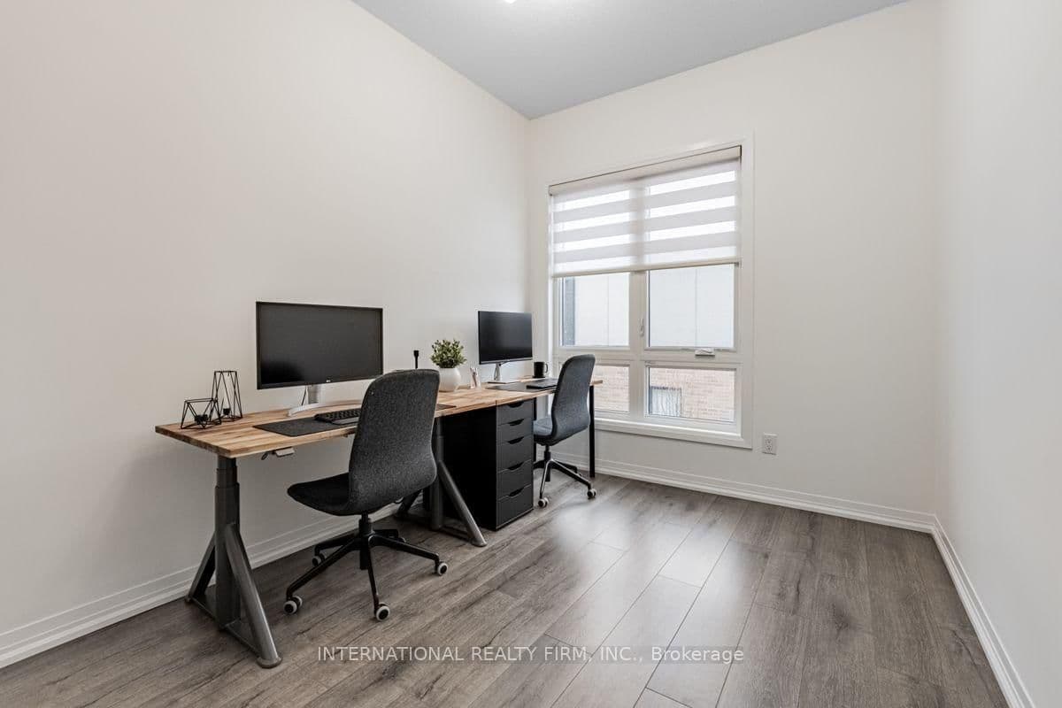 1206 Main Street E, Unit 211 thumbnail 22