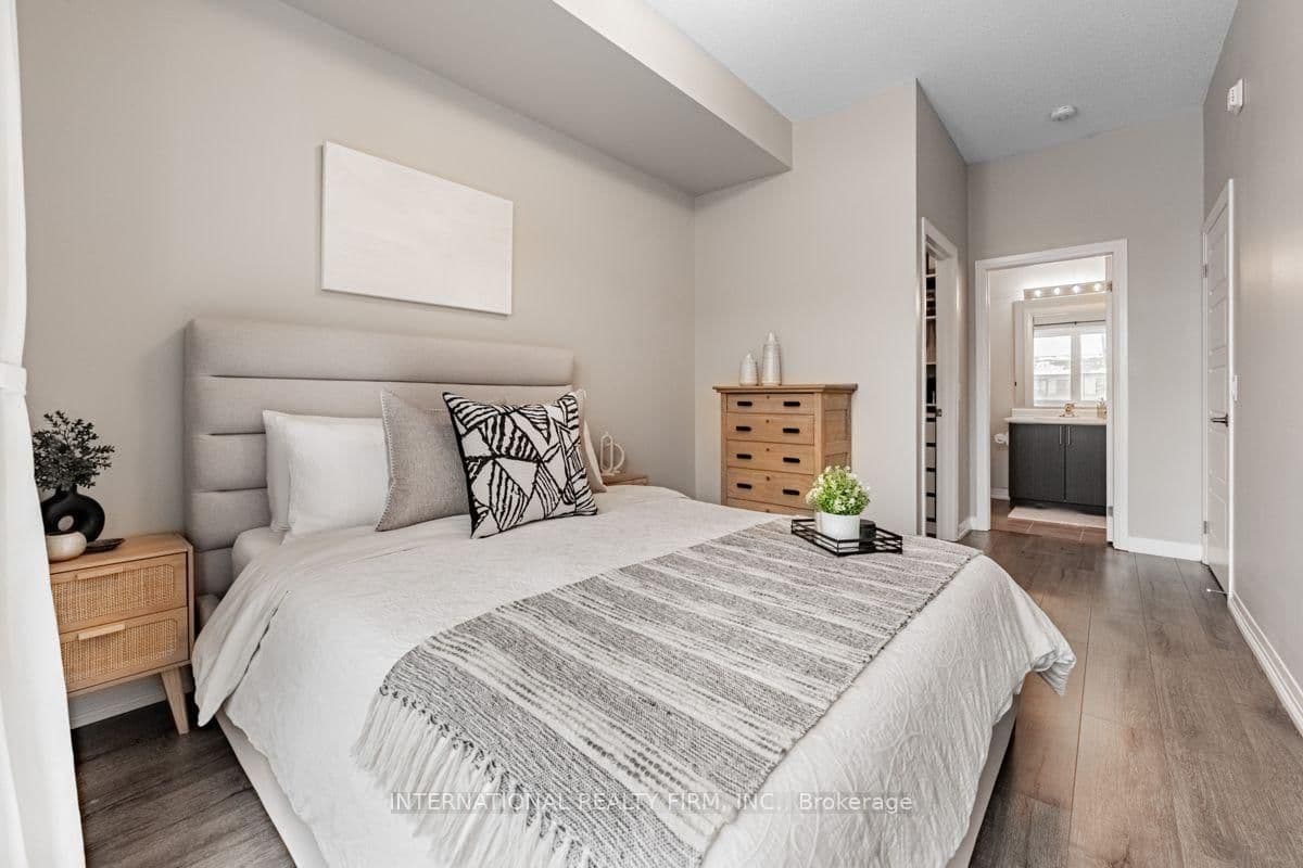 1206 Main Street E, Unit 211 thumbnail 29