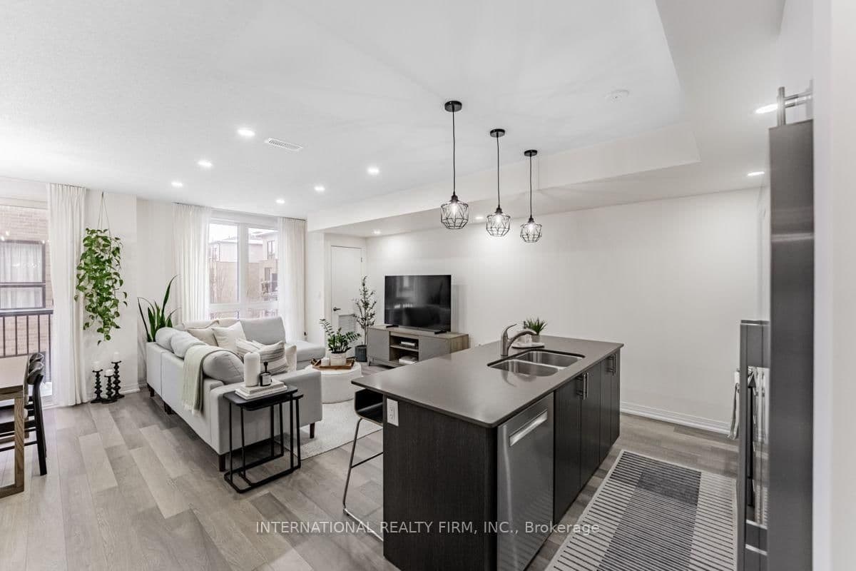 1206 Main Street E, Unit 211 thumbnail 8