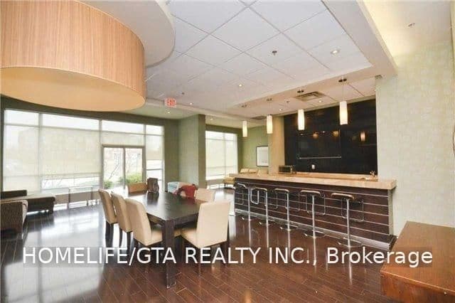215 Queen Street E, Unit 1911 thumbnail 14