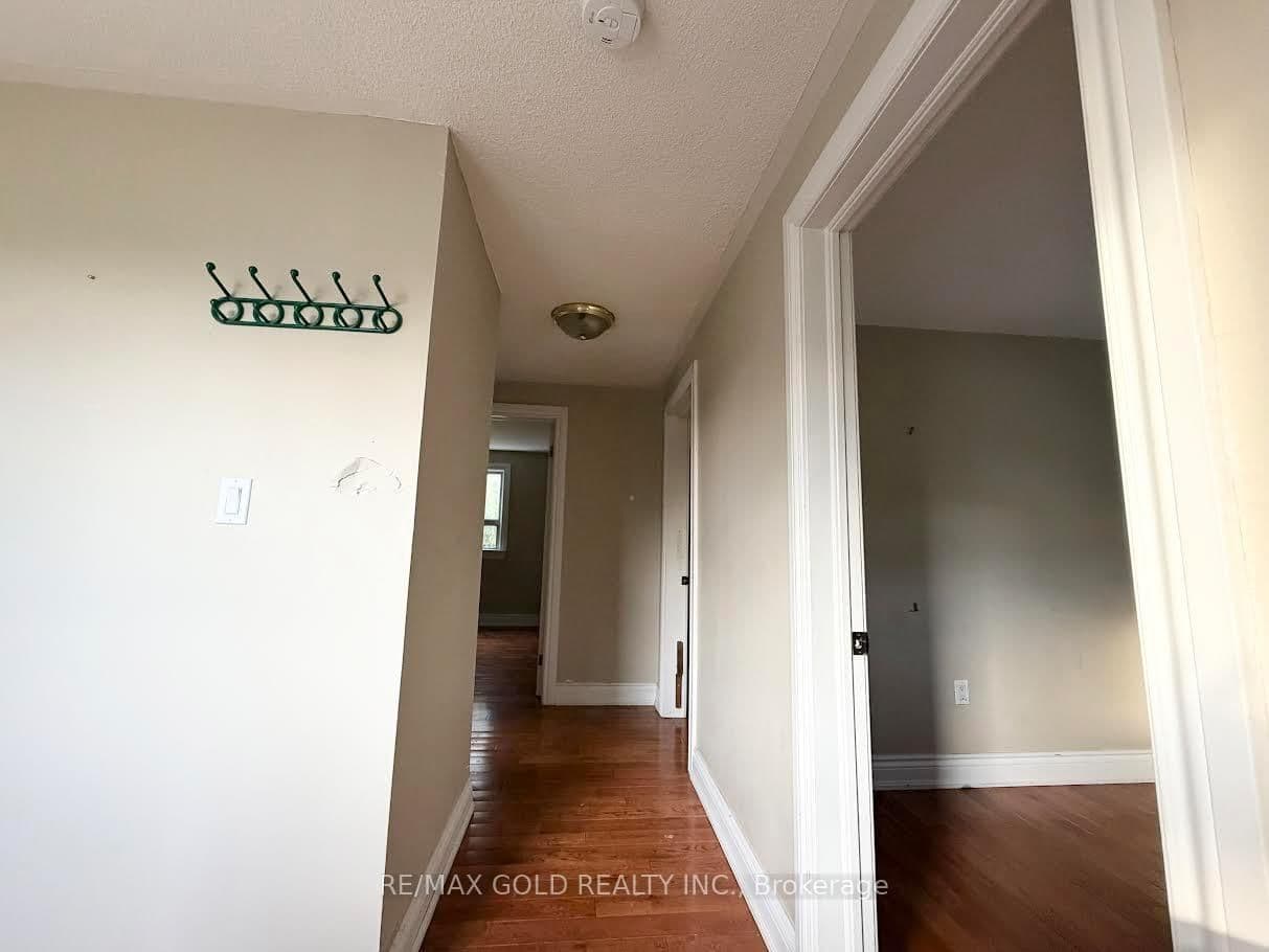 52 Eldomar Avenue thumbnail 8