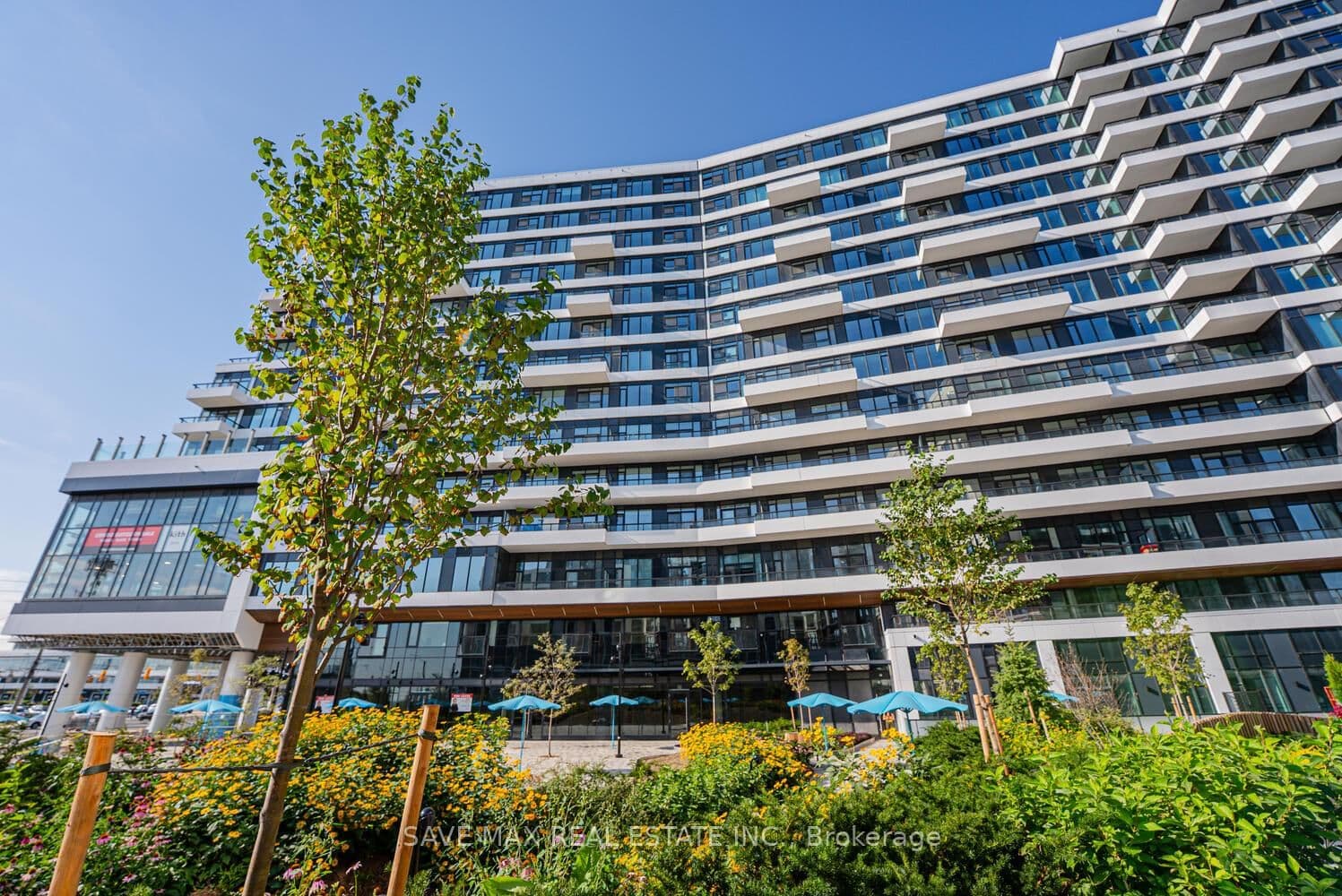 2485 Eglinton Avenue W, Unit 402 thumbnail 2